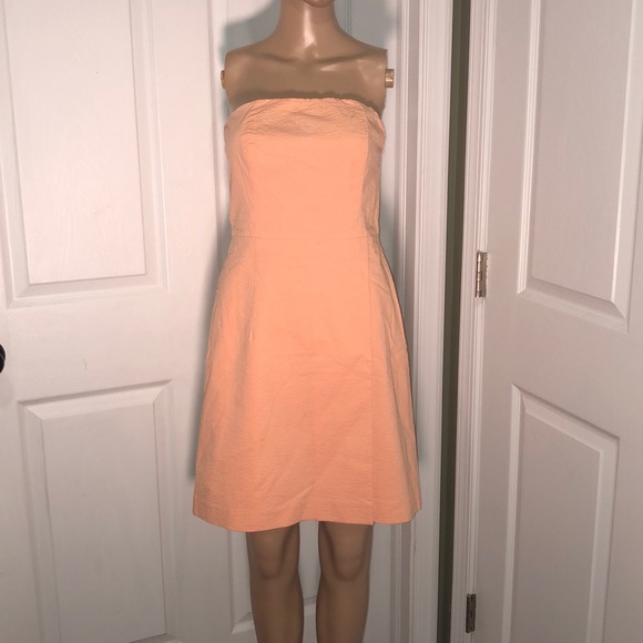 Vineyard Vines Dresses & Skirts - Vineyard Vines Strapless Peach A-Line Dress